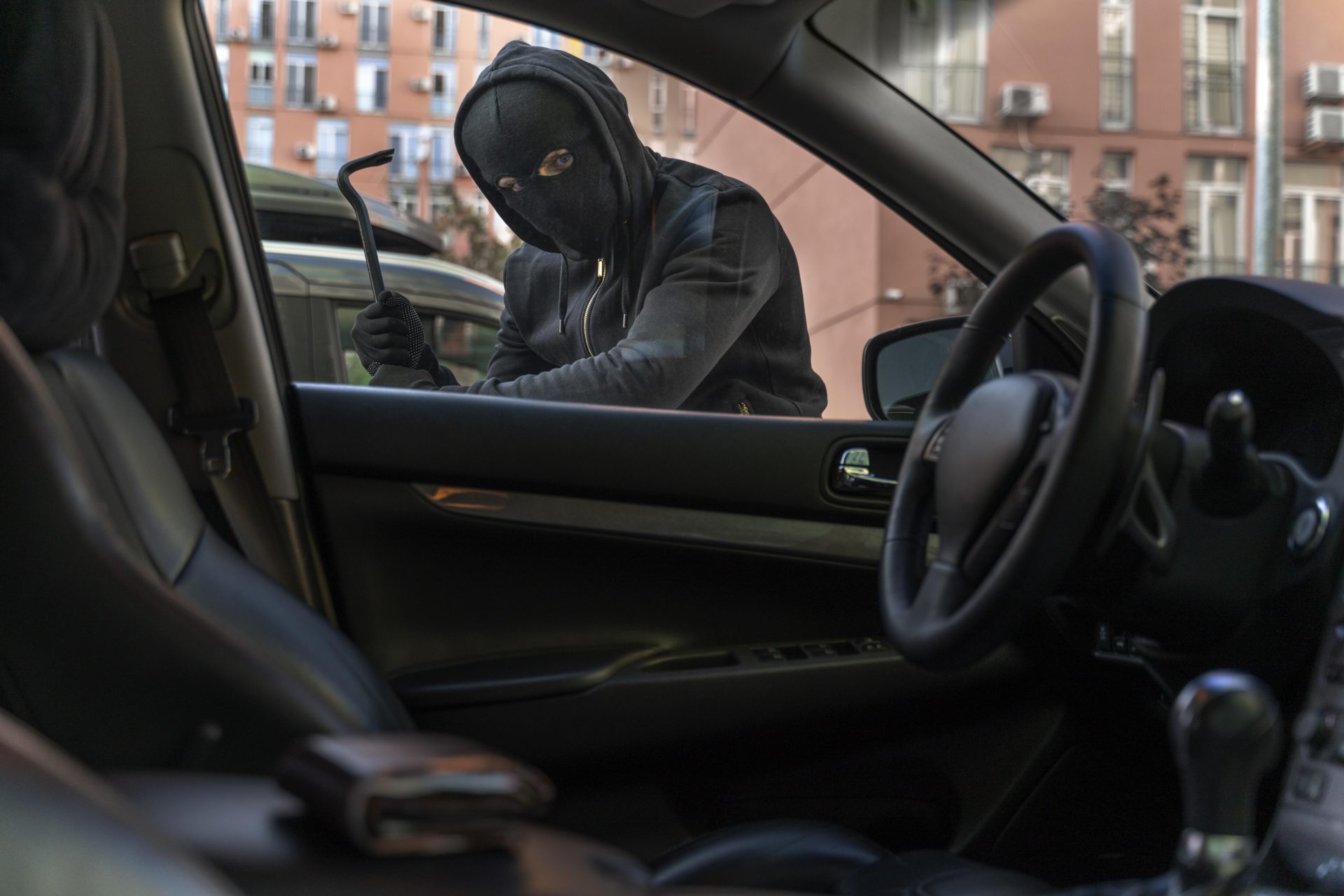 Cobertura de robo en tu vehículo particular o desaparición de bienes