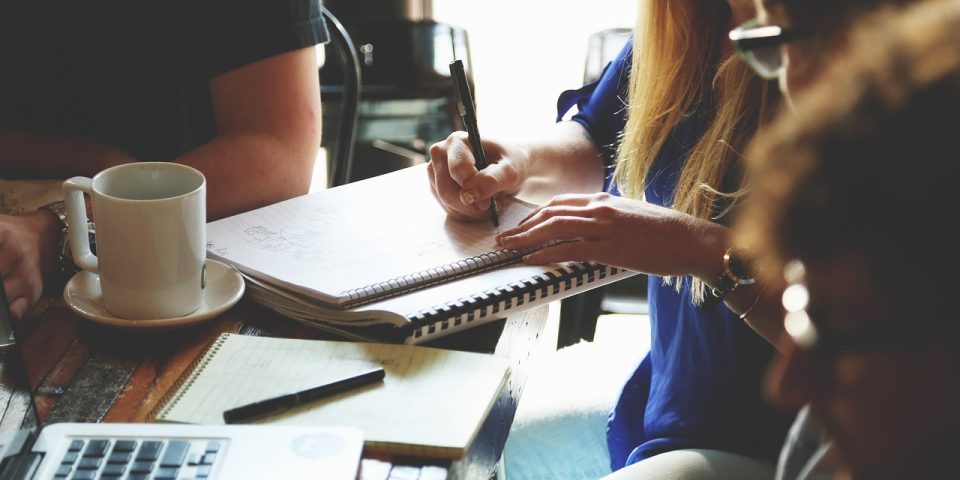 Te ofrecemos algunos trucos para potenciar el compromiso de tus empleados