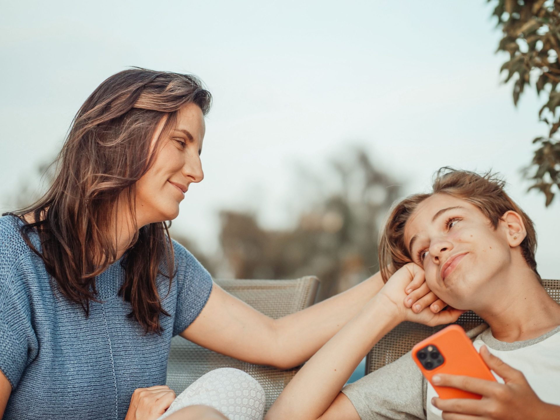VeoVeo Orange: educar en un uso más consciente de las pantallas